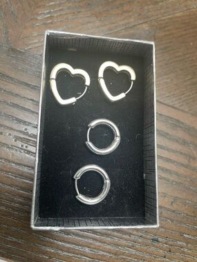 Gold Heart Rhinestones and Silver Hoops Earring Huggies Set - Women's Jewelry